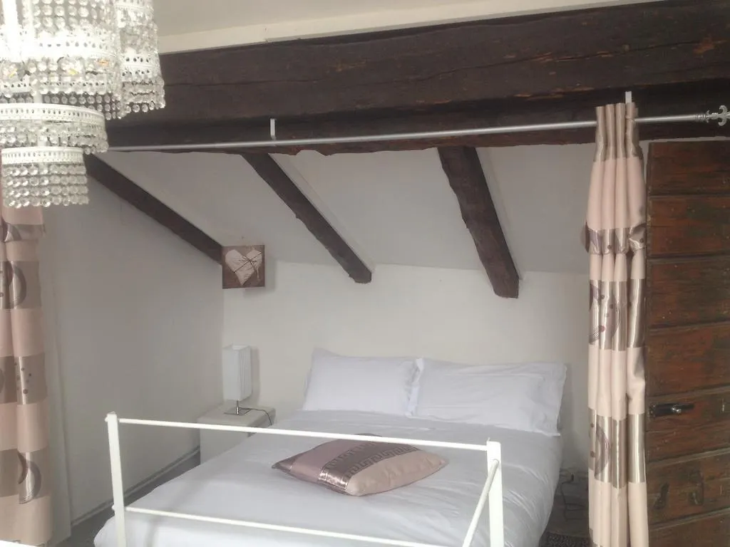 Bed and Breakfast 19 Borgo Cavour Treviso Nocleg ze śniadaniem